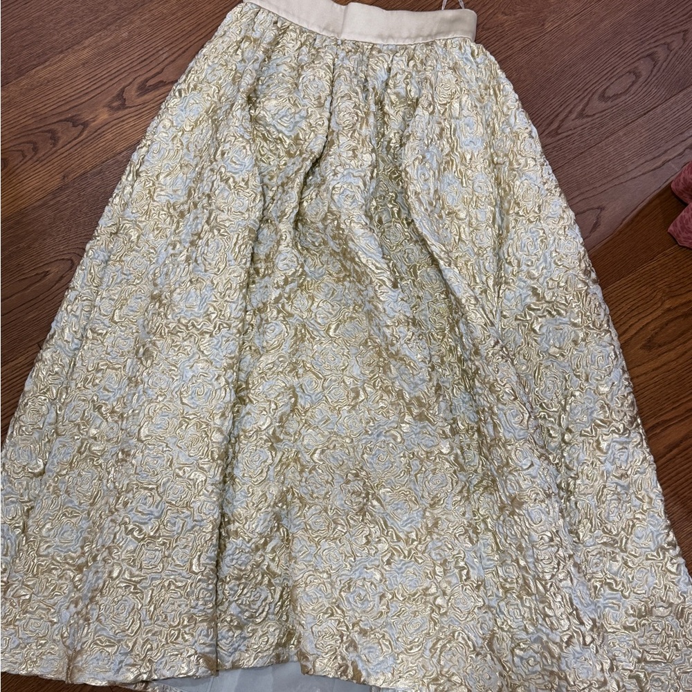 Sandra Mansour NWOT Elegant Gold Maxi Skirt